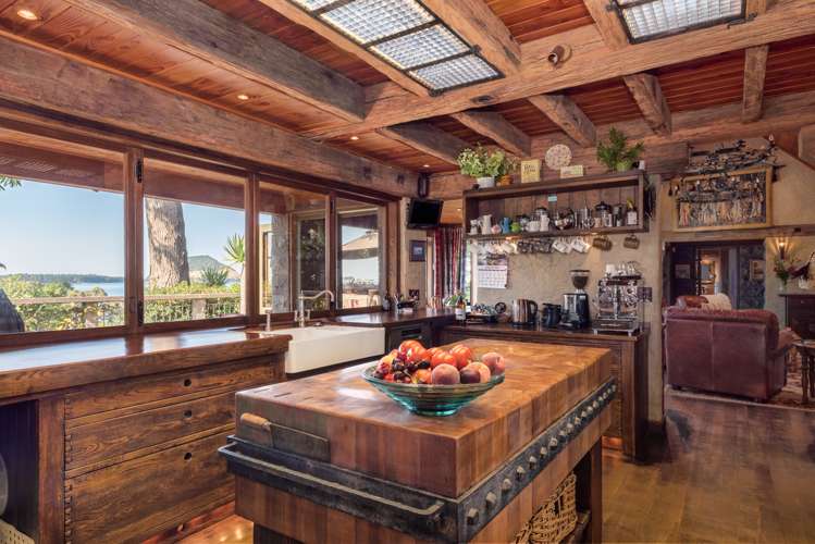 9 Levers Road Matua_11