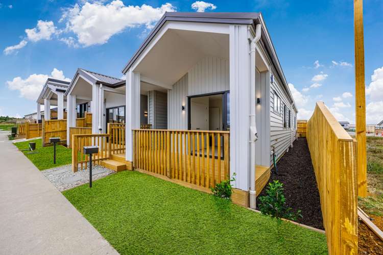 16 Ihi Place Karaka_11