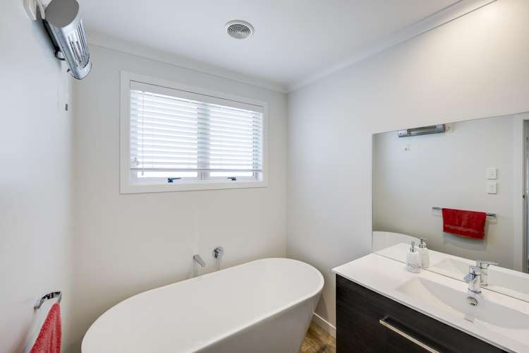 139 Flaxmere Avenue Flaxmere_9