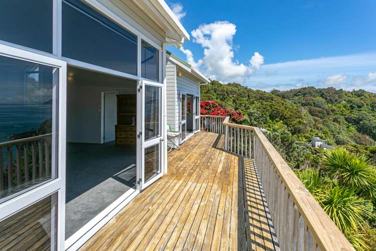 24 Little Bay Drive Waikawau_10
