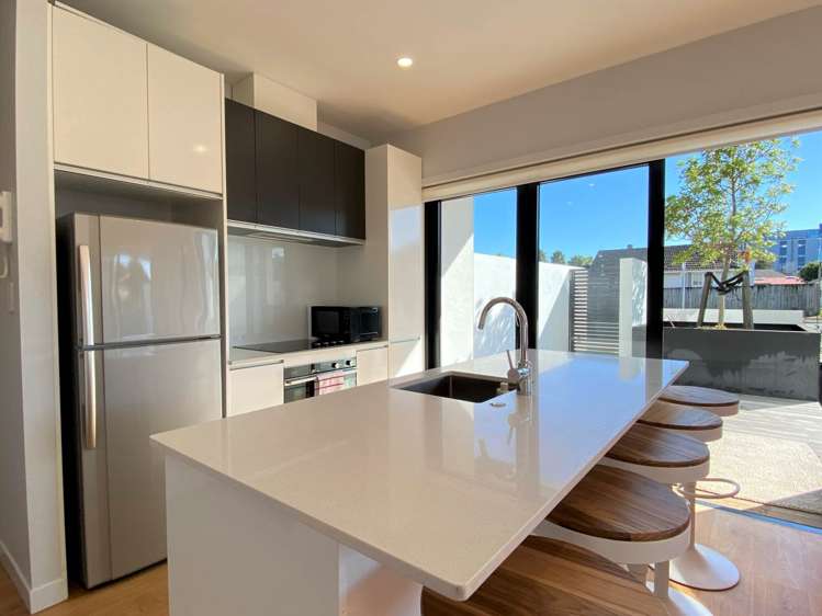 G03/74 Anzac Street Takapuna_3