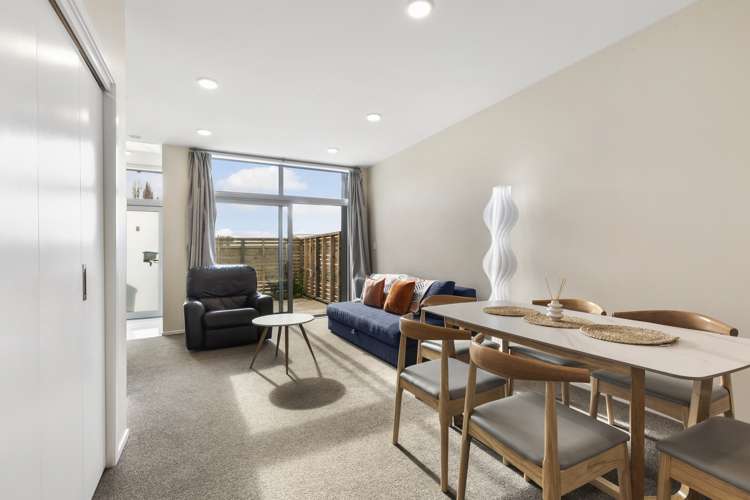 3/34 Main Road Tawa_6