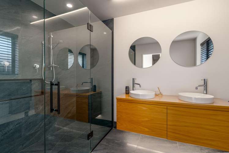 11 Minorca Lane Burwood_27