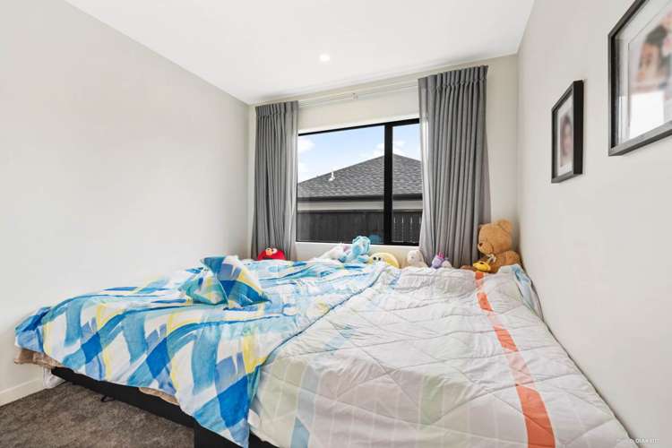 4 Spark Road Wainui_18