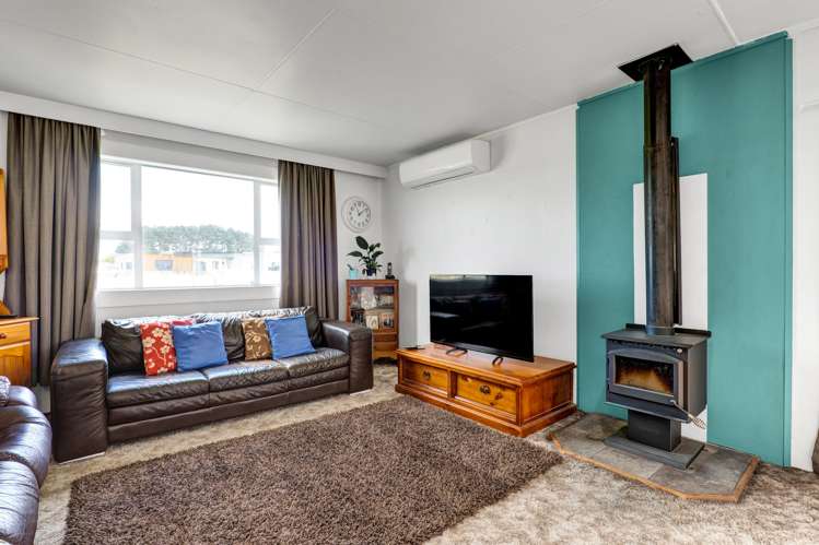 84 Mawhitiwhiti Road Normanby_13