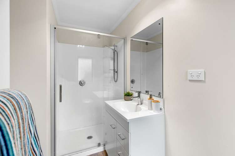 46 Skyhawk Road Wigram_11