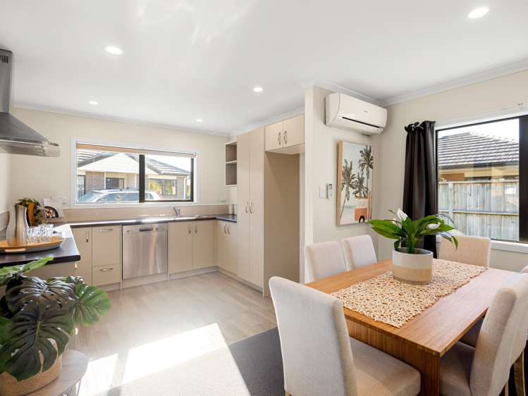 5/63 Knighton Road Hillcrest_5
