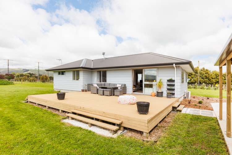 73 Williams Road Tokomaru_5