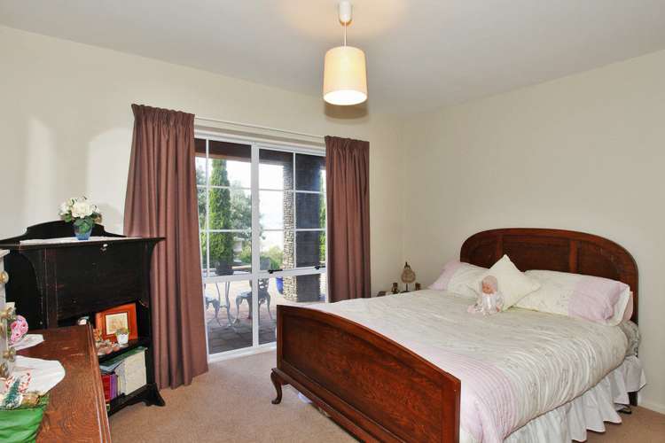 6 Lachie Griffen Rise Governors Bay_12