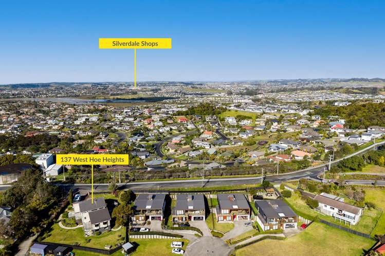 137 West Hoe Heights Orewa_35