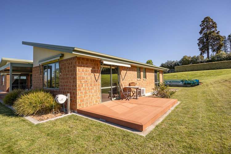 7 Omarunui Road Waiohiki_16