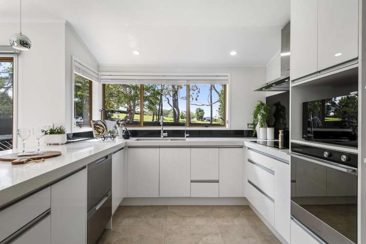 86 Becroft Drive Forrest Hill_8