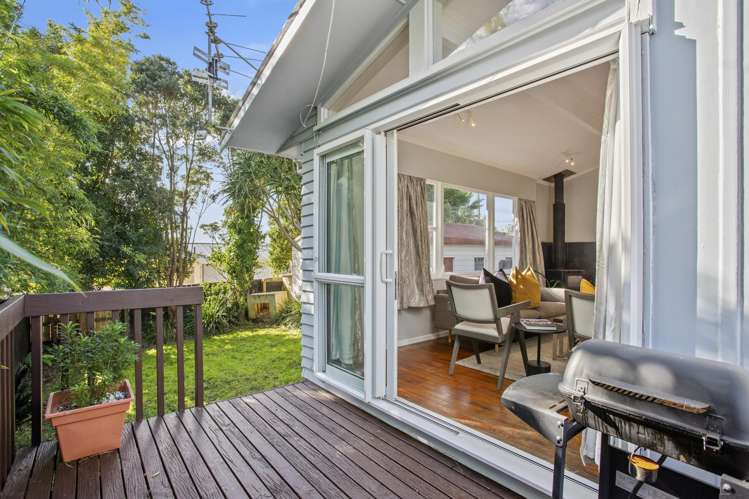 73 Forest Hill Road Henderson_11