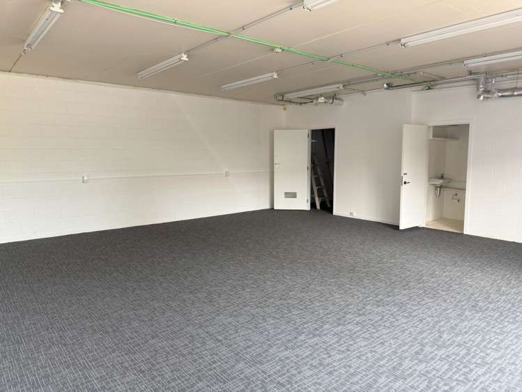 26 Delta Avenue New Lynn_5