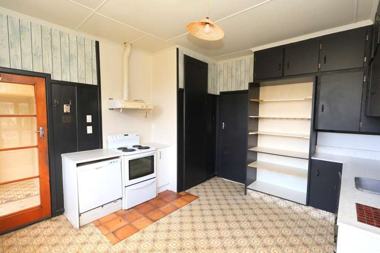 68 Liffey Street Bluff_5