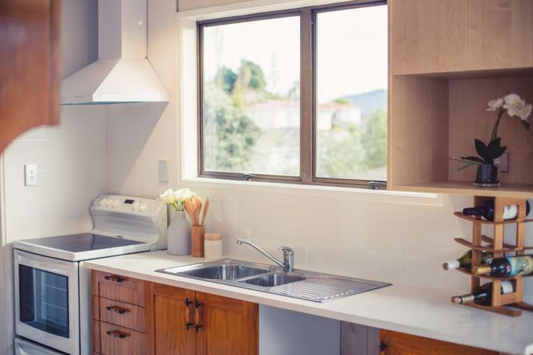 71b Solar Road Glen Eden_15