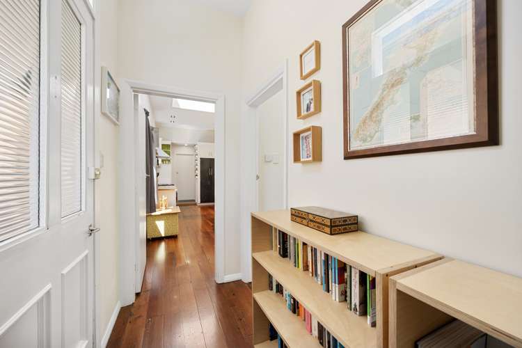 32 Rhodes Street Newtown_9