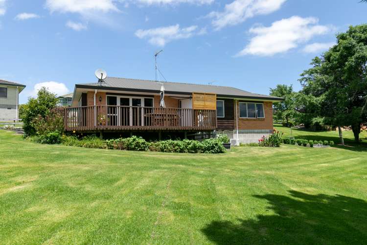 1 Willowdale, Aparangi Village Te Kauwhata Waikato Houses for