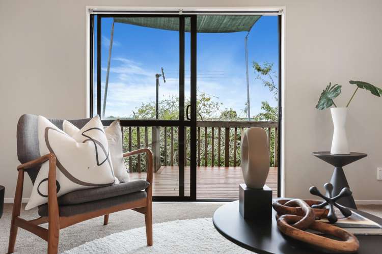 90C Rosier Road Glen Eden_11