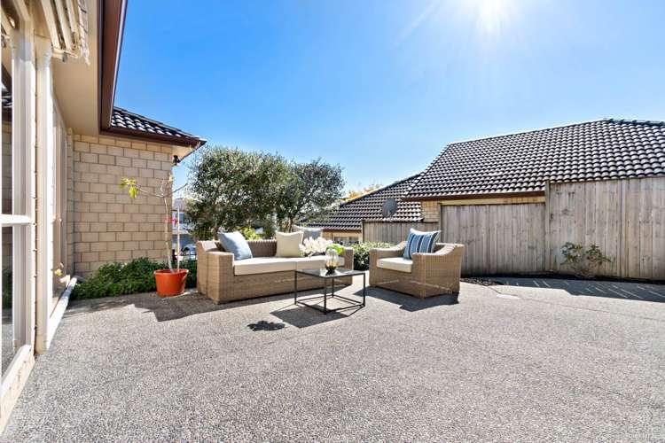 61 Salford Crescent Flat Bush_11