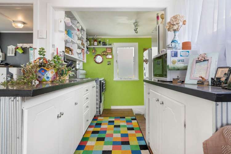 6 Doyly Drive Stanmore Bay_7