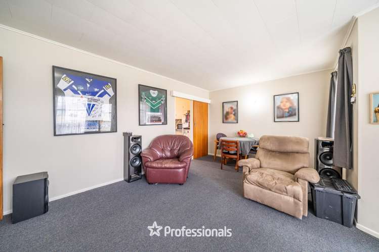 10a and b Poole Crescent Wainuiomata_21