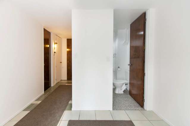 3/56 Campbell Road Royal Oak_1