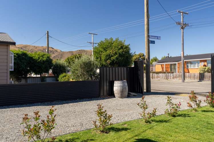 32 Tasman Road Otematata_15
