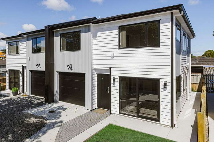 1/40 Mirrabooka Avenue Botany Downs_1