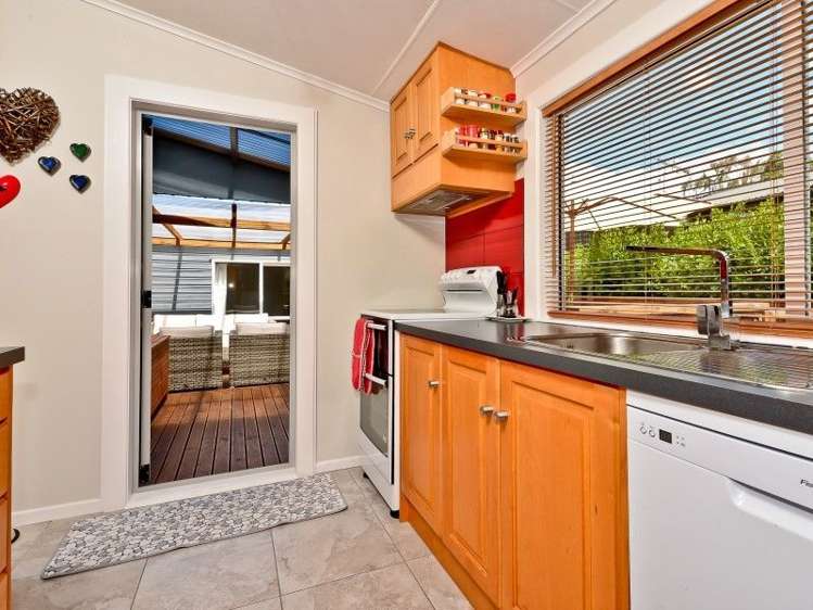 54a Foster Road Temple View_7