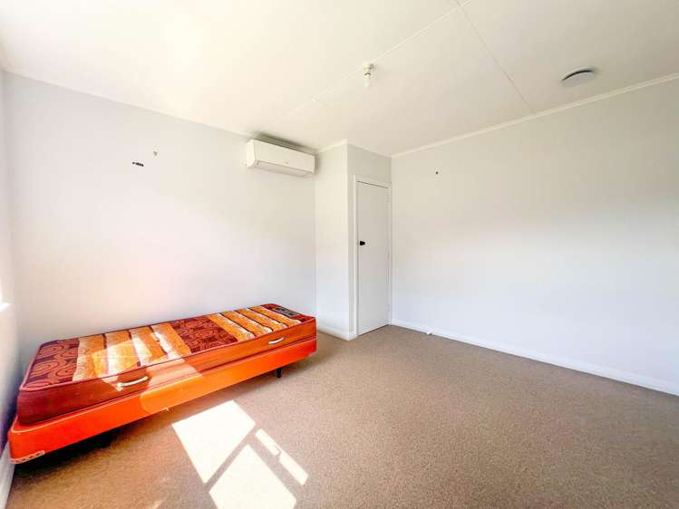 209 Kuranui Street Thames_22