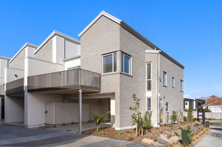 42A Hargest Terrace Mount Albert_0
