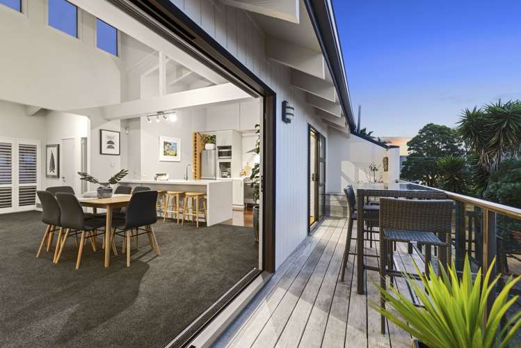 2/13 Muritai Road Milford_10