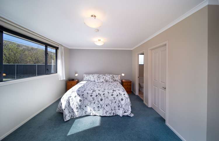 98a Shields Street Clyde_8