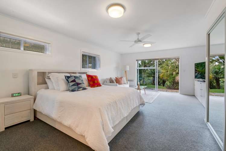 21 Korotaha Terrace Rothesay Bay_18