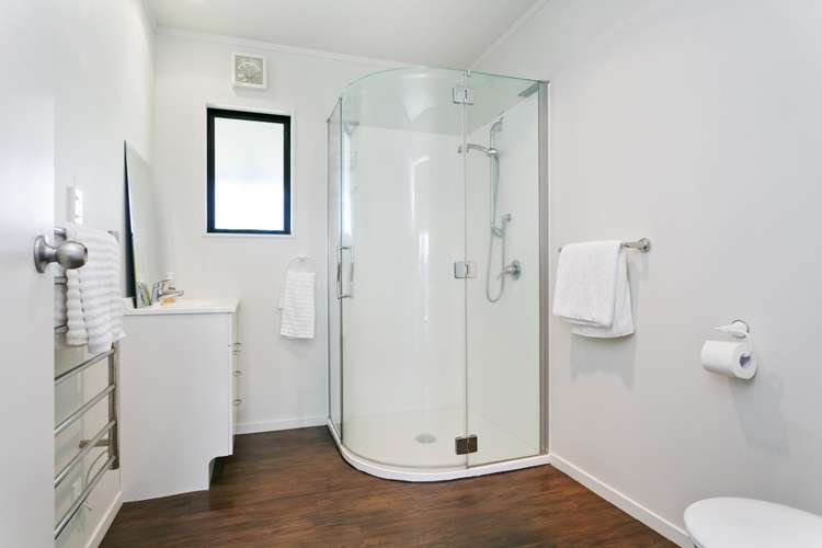 157 Pouewe Street Kawhia_24