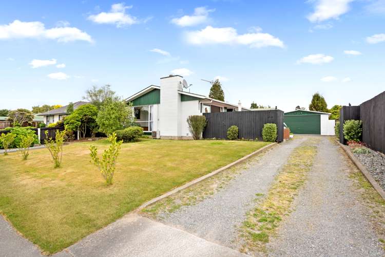 19 Kathleen Crescent Hornby_12