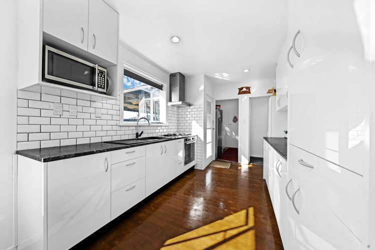 116 Gloucester Road Manurewa_10