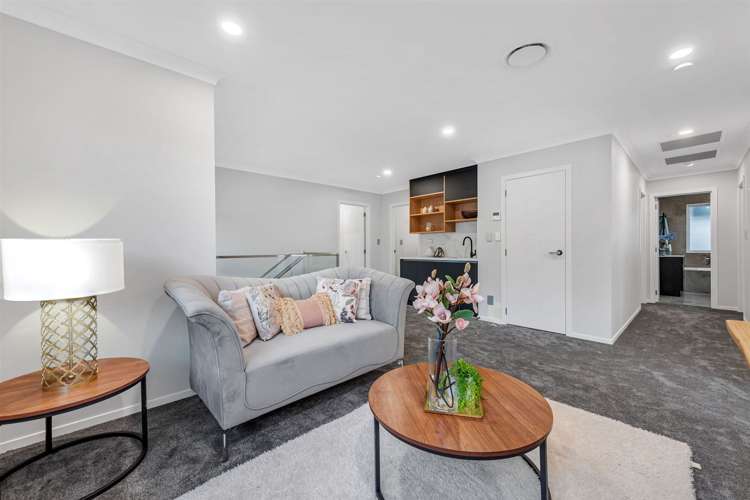 15 Tullymore Drive Flat Bush_18