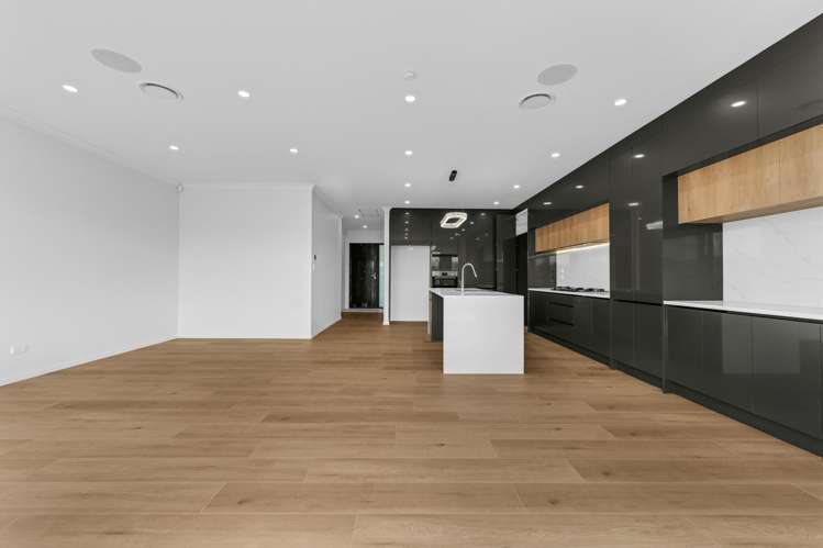 19 PIEDMONTE AVENUE_5