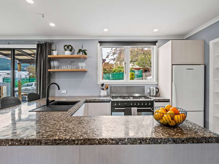 493 Peninsula Road Kelvin Heights_6