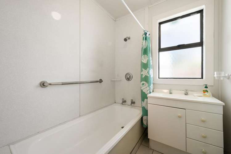 131 Buckley Road Southgate_10