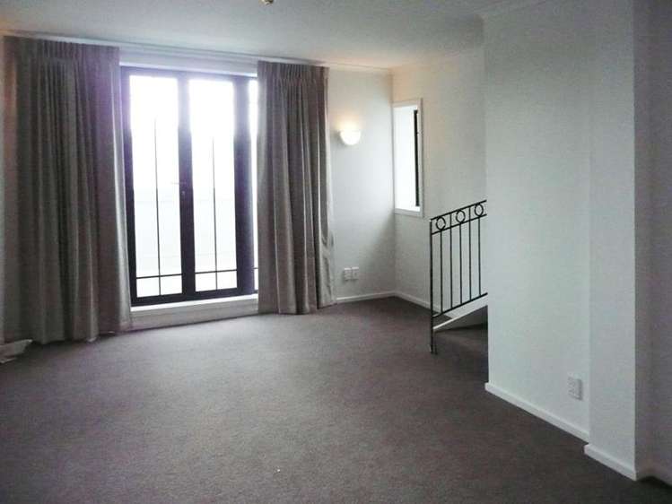 Aa/8 Farnham Street Parnell_1