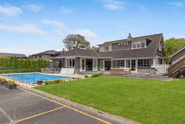 14 Memorial Avenue Ilam_18