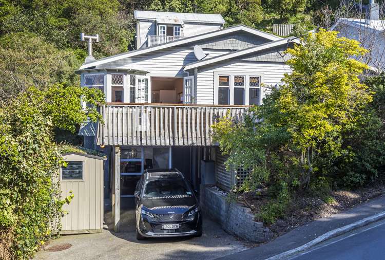 13 Valley Street Island Bay_11