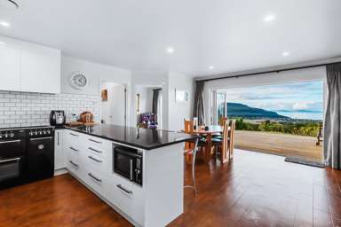 11 Rangikatea Road_4