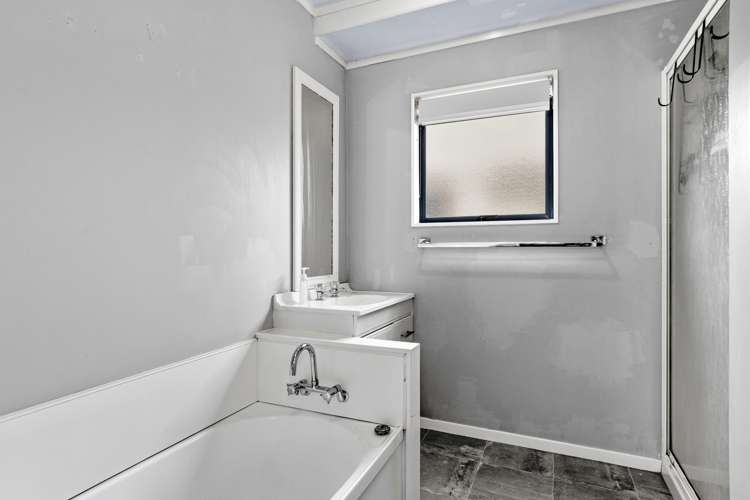 8 Farrow Way Welcome Bay_12