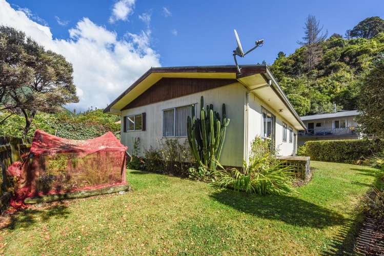 7 Silverbirch Grove The Brook_14