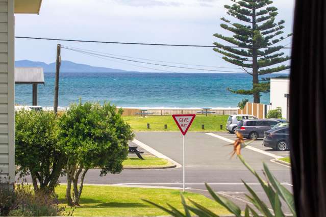 Golden Opportunity at Waihi Beach