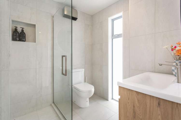 3/49 Marine Parade North New Brighton_11